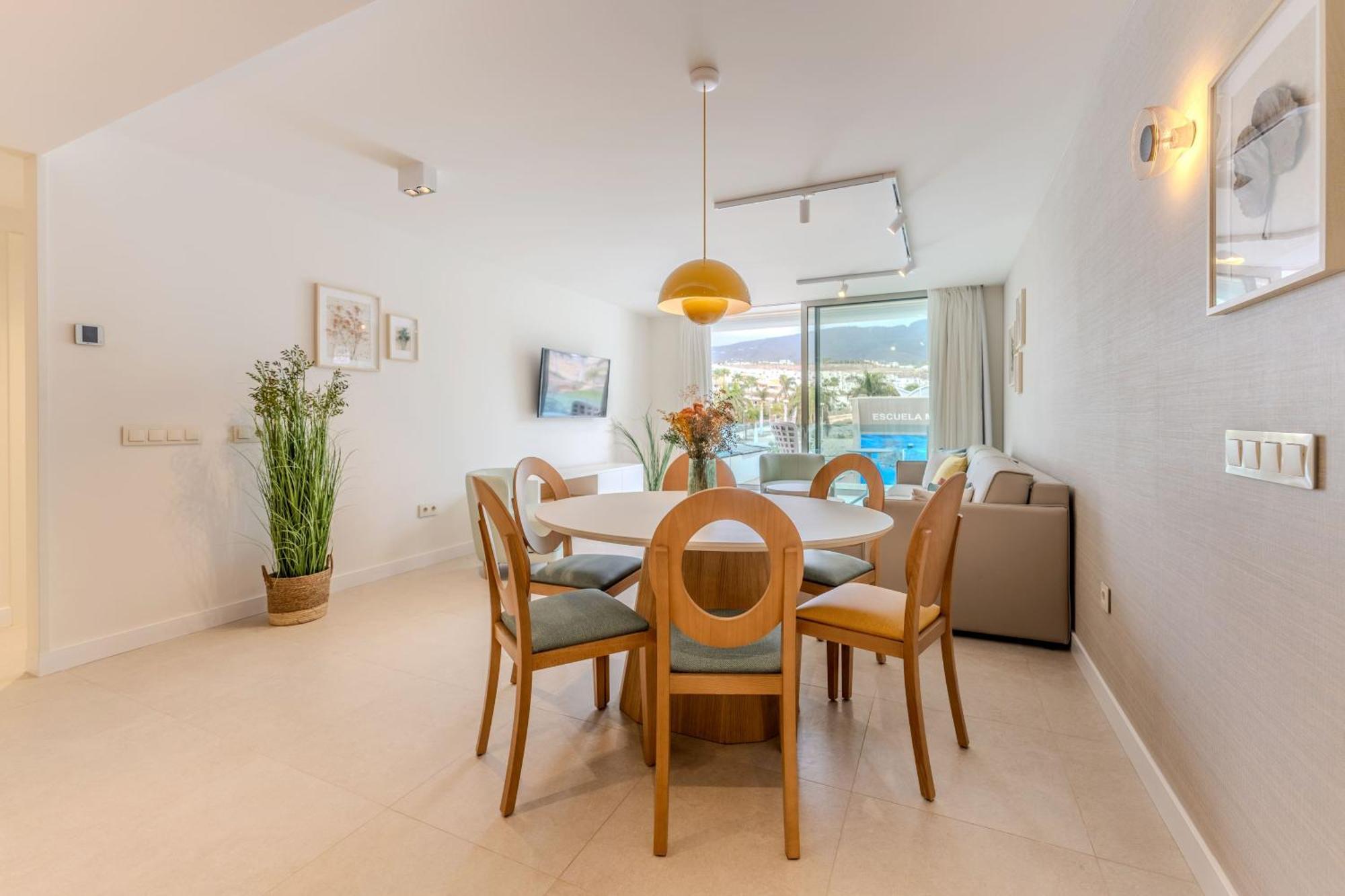 Caleta Suites Tenerife Адехе Екстер'єр фото