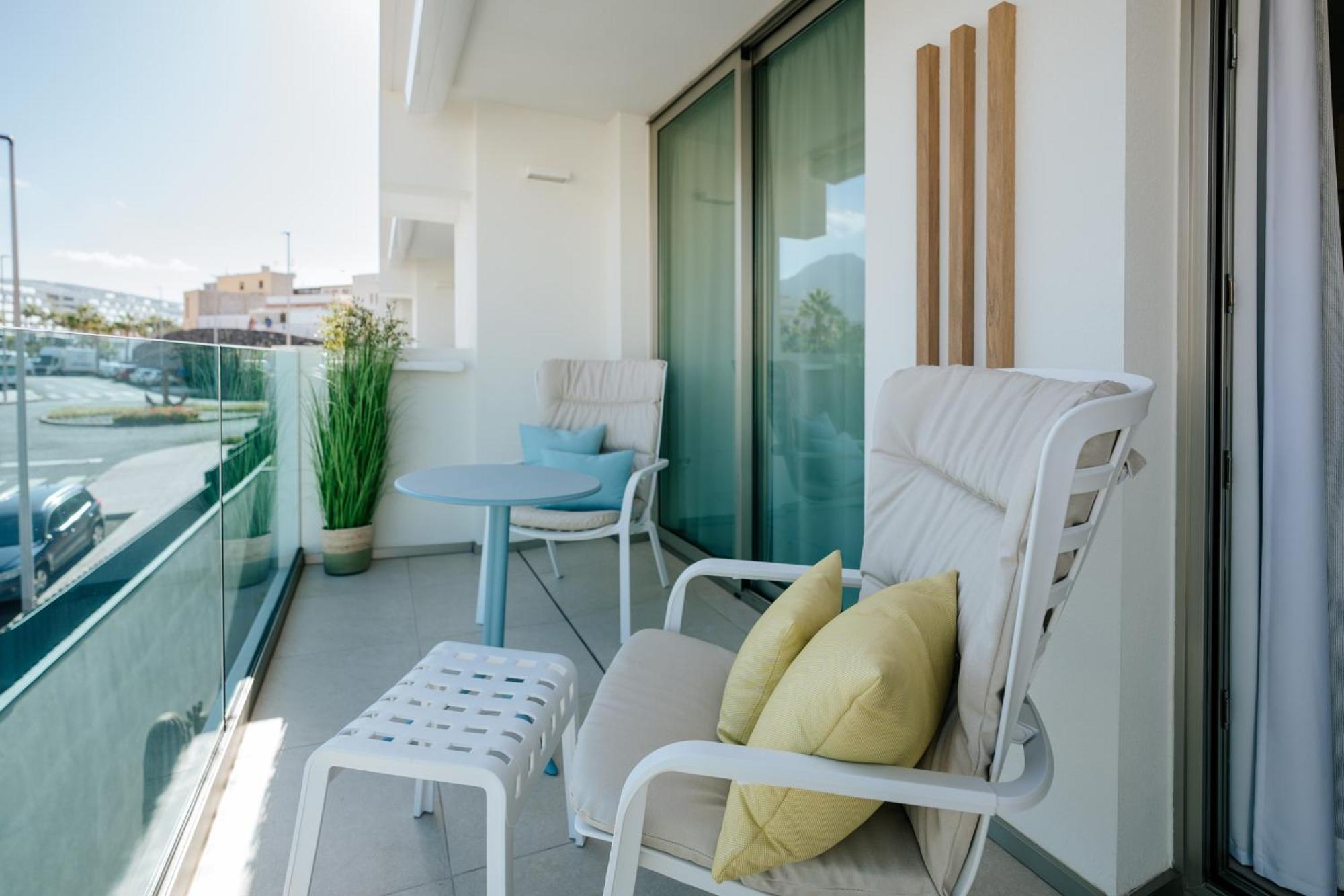Caleta Suites Tenerife Адехе Екстер'єр фото
